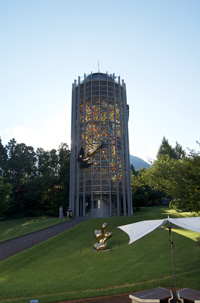 シンフォニー彫刻