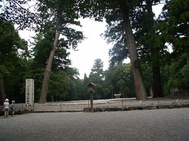 ise 022.jpg