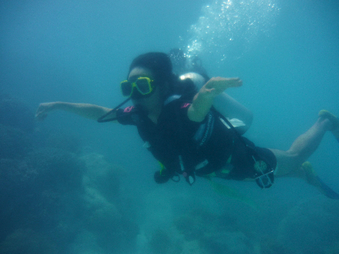 中曽根さん飛ぶ