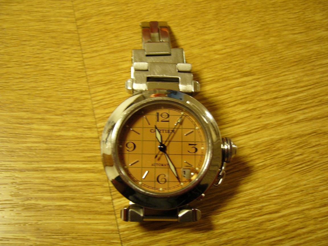 カルティエの「パシャ」