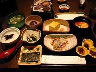 071029嵯峨沢館朝食1