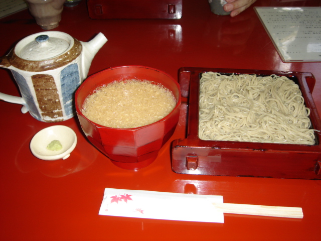 071029朴念仁　麦とろそば