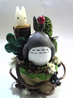 耳に何かいる？？