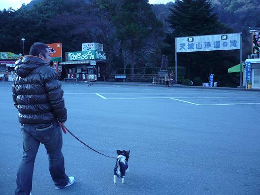 浄蓮の滝駐車場