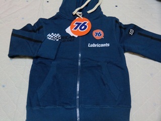 １１０パーカー