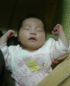 ガッツポーズ？！