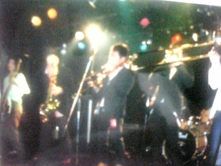 060303_023322_M.jpg