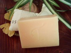 アーモンドやぎミルク