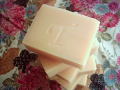 アーモンドやぎミルク２