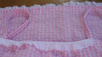 130ｃｍ胸元と裾部分