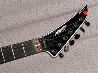 Peavey V-Type EXP P.03