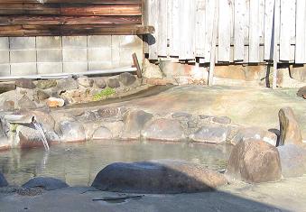 露天風呂 孫六湯 9ｃｍ 2.JPG