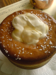 バニラスフレソース投入