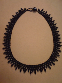 黒のネッティングチョーカー全体図