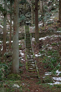 八幡_村社_御瀧神社_近所の祠