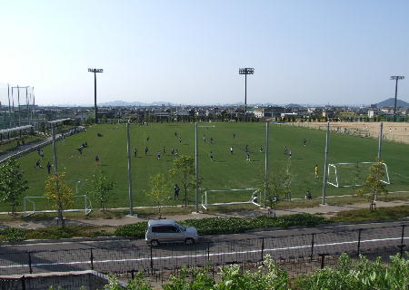 2006_0520サッカー場鉢伏.jpg