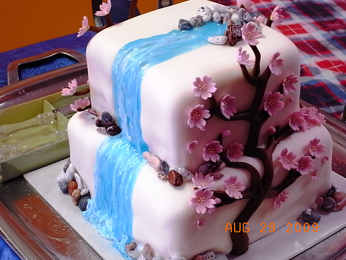 cherry blossom and waterfall wedding cake 2 of 3