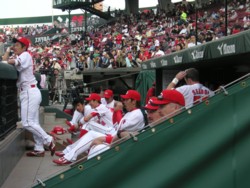 ベンチと選手たち