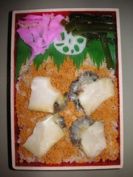 いちご弁当中身