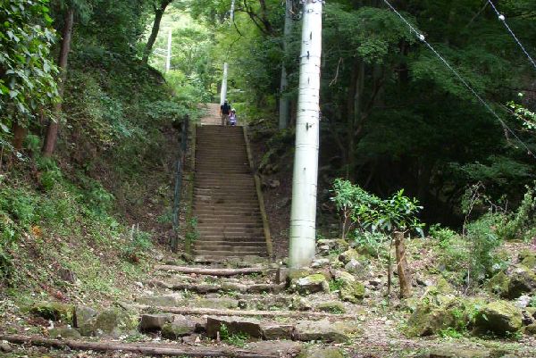 どこまでも階段・笑.jpg