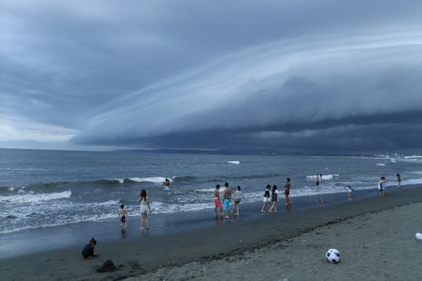 不思議な雲が.jpg