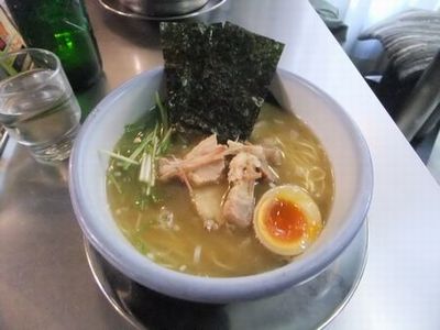 秋限定とんこつﾗｰﾒﾝ.jpg