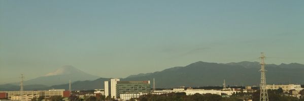 20111004朝、富士から大山.jpg