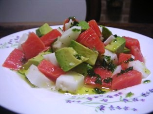 長芋アボカドサーモンのサラダ