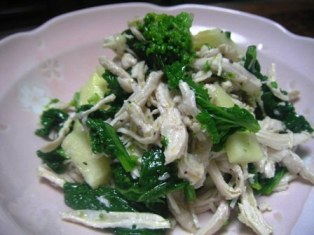 菜の花と鶏とりんごのサラダ