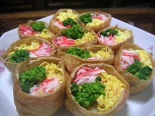 ひな祭り稲荷寿司
