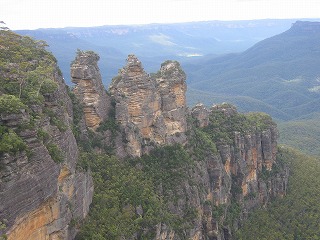 Three Sisters