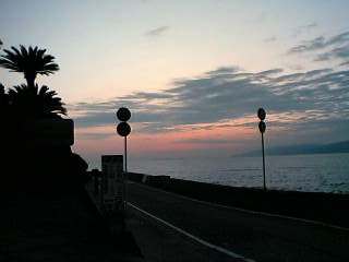 夕日