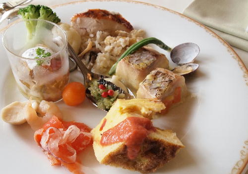 ディズニーランドホテル■ブッフェ・レストラン■シャーウッドガーデン