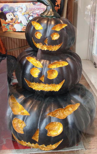 ★ディズニーランド・ハロウィン2011★デコレーション・飾り付け・プラザ・エントランス・ウエスタンランド