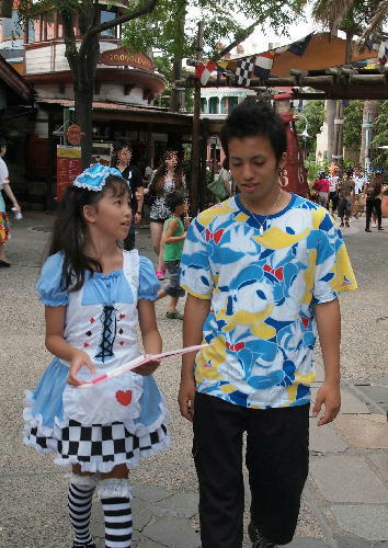 ★ディズニーランド・ハロウィン2011★デコレーション・飾り付け・プラザ・エントランス・ウエスタンランド