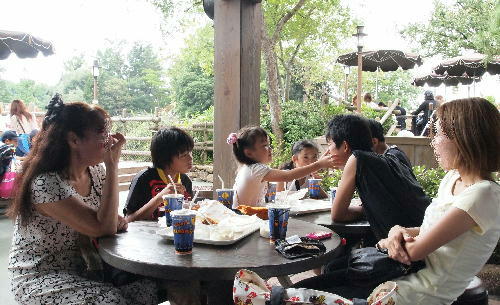 ★ディズニーランド★ディズニー・ハロウィンストリート2011“ウェルカム・トゥ・スプーキーヴィル”