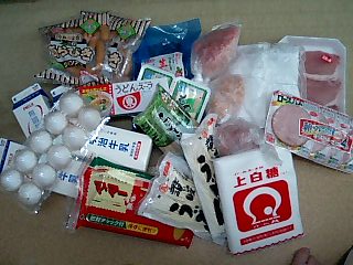 １回の買い物　肉類･牛乳・麺類・豆腐など