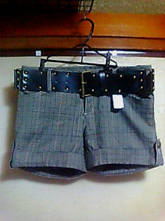 ショートパンツ