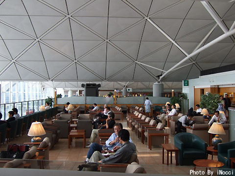HKG102-JL_Lounge2.jpg