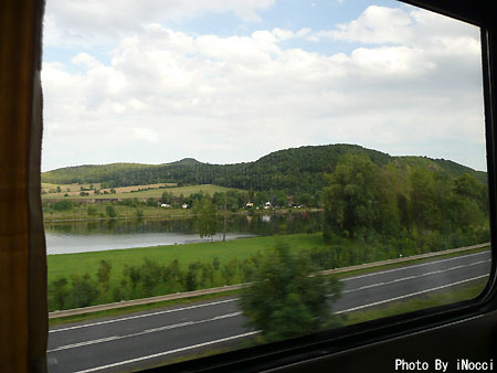 EUR283-CZE_エルベ川.jpg