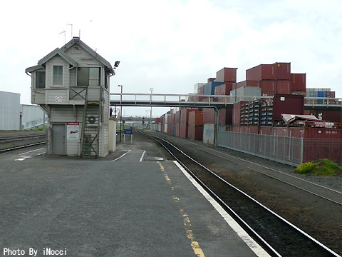 NZL167-Otahuhu駅.jpg