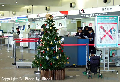 高松23-高松空港内.jpg