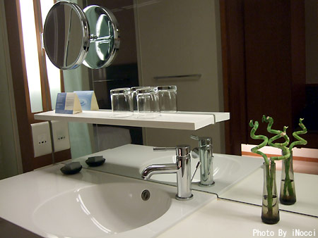 TWN051-Novotel_洗面.jpg