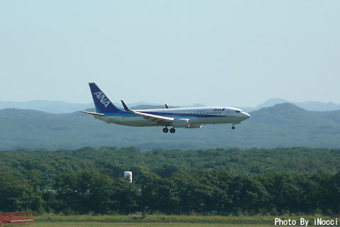 HKG187-NH_B737-800.jpg