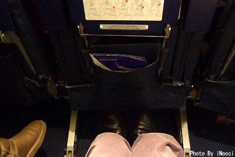 EUR157-BA916_Seat2.jpg