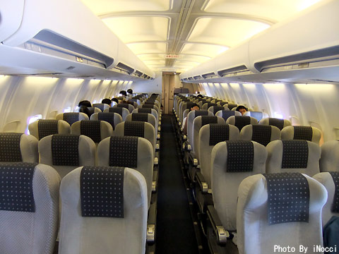 HKG150-B738機内.jpg
