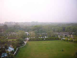 窓からの眺め（Diwali前）