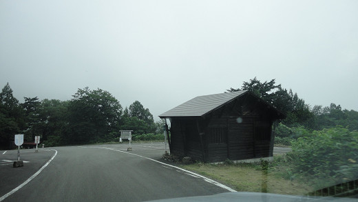 16.14 蓮華温泉駐車場s.jpg