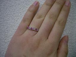 ベーネダイヤ＆Pトル３石着用