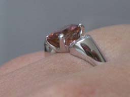 コーイWGトルマリンリング(厚み)